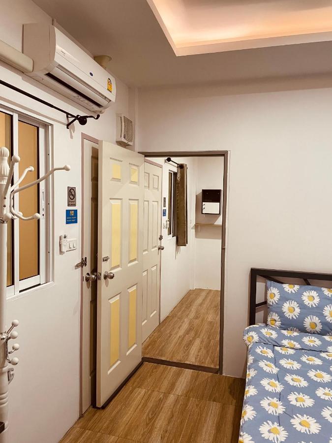 Dragon XIV Hostel Μπανγκόκ Εξωτερικό φωτογραφία
