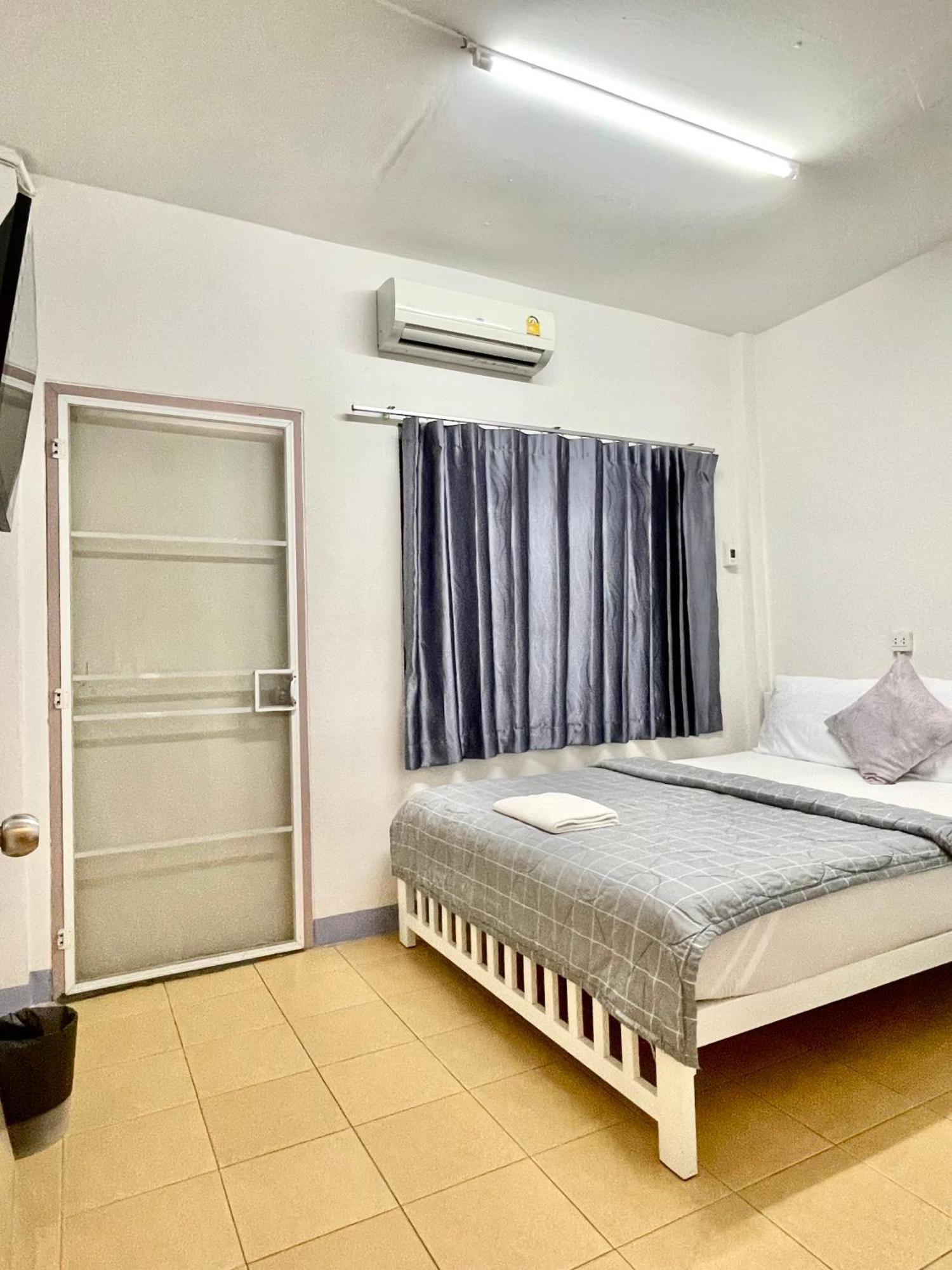 Dragon XIV Hostel Μπανγκόκ Εξωτερικό φωτογραφία